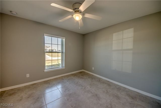 2421 NW 7th PL, Cape Coral, FL 33993