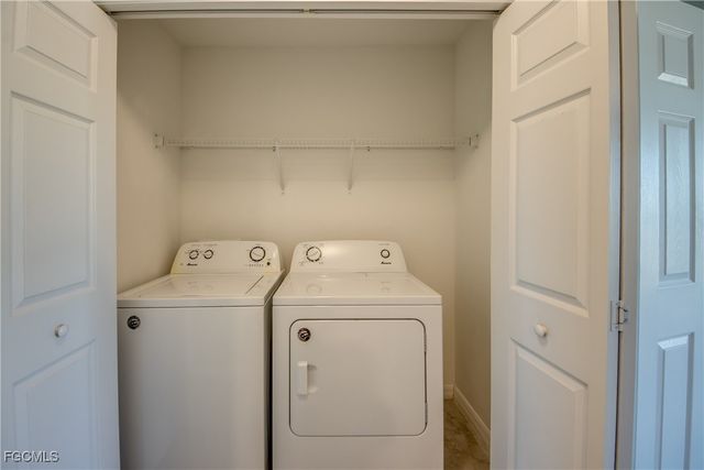 2421 NW 7th PL, Cape Coral, FL 33993