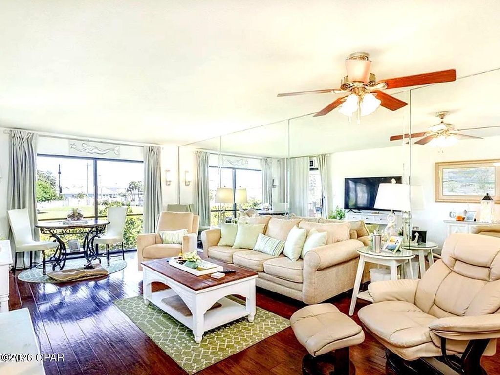 520 N Richard Jackson Boulevard 2015, Panama City Beach, FL 32407