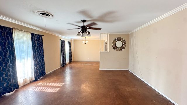 4 Amhurst Court, Midland, TX 79705
