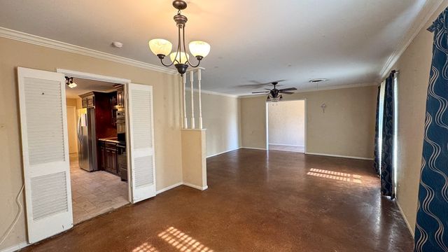 4 Amhurst Court, Midland, TX 79705