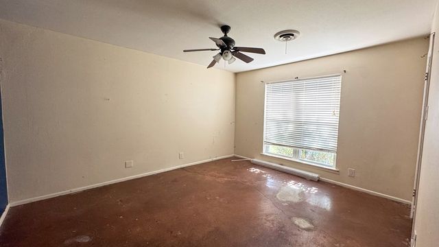 4 Amhurst Court, Midland, TX 79705