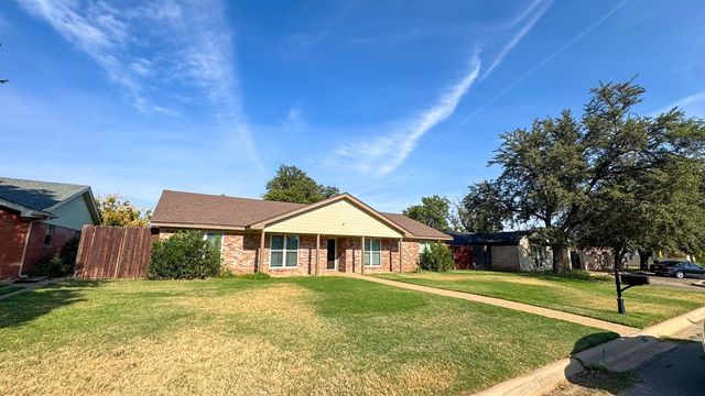4 Amhurst Court, Midland, TX 79705