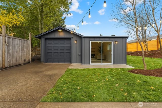 10852 4th Avenue S, Seattle, WA 98168