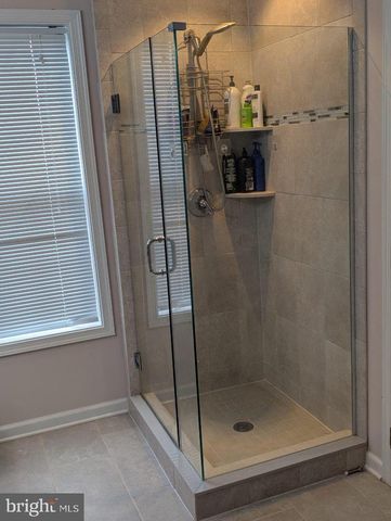 43174 LUTTRELL SQ, Ashburn, VA 20148