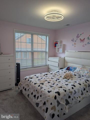 43174 LUTTRELL SQ, Ashburn, VA 20148