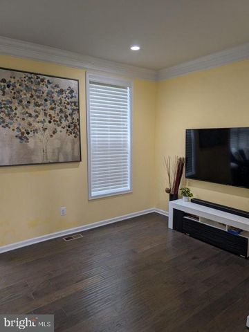 43174 LUTTRELL SQ, Ashburn, VA 20148
