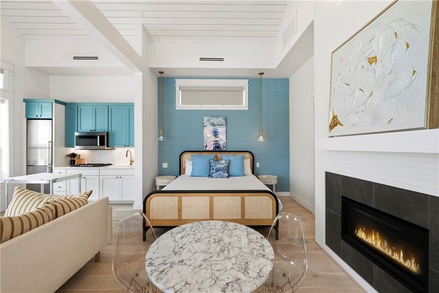 600 Center Square North 25, Port Aransas, TX 78373