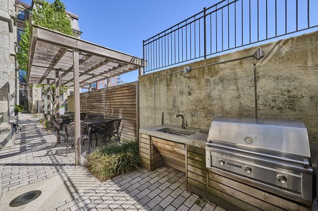 140 Shawmut Ave 1B, Boston, MA 02118