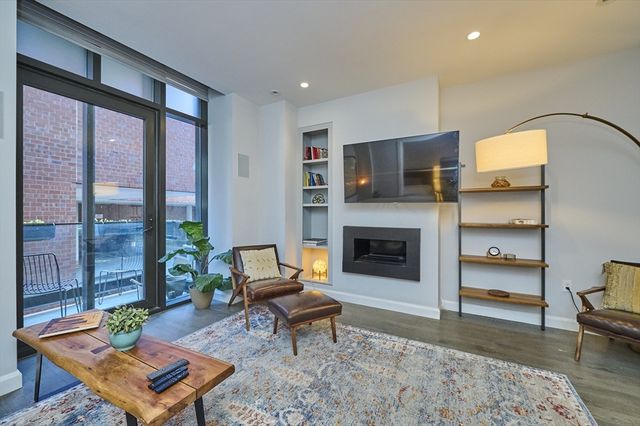 140 Shawmut Ave 1B, Boston, MA 02118