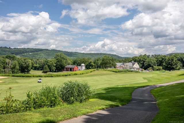 73 Long River Road, Sherman, CT 06784
