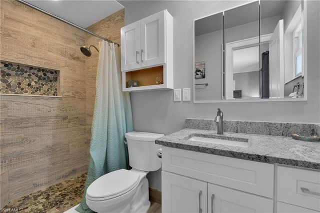 2413 Dover AVE, Fort Myers, FL 33907