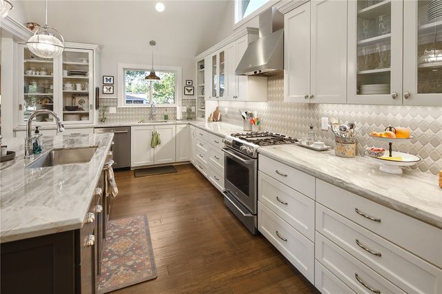 1016 Holt Street, College Station, TX 77840