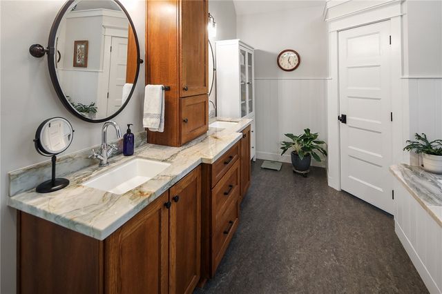 1016 Holt Street, College Station, TX 77840