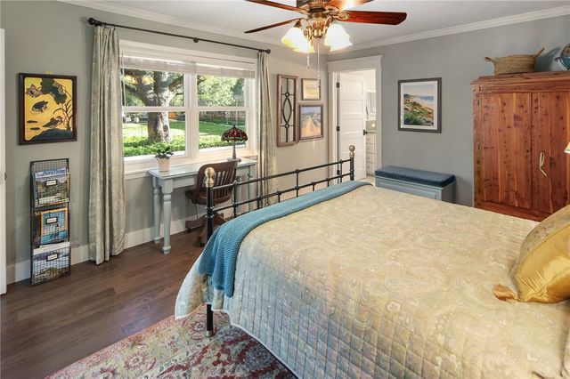 1016 Holt Street, College Station, TX 77840