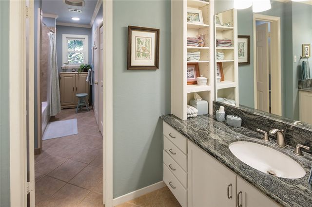 1016 Holt Street, College Station, TX 77840