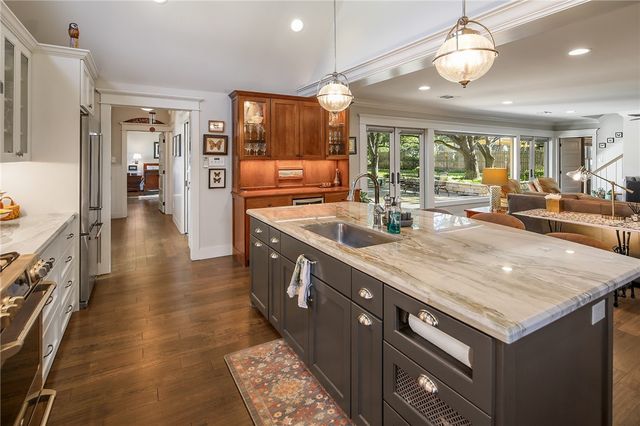 1016 Holt Street, College Station, TX 77840