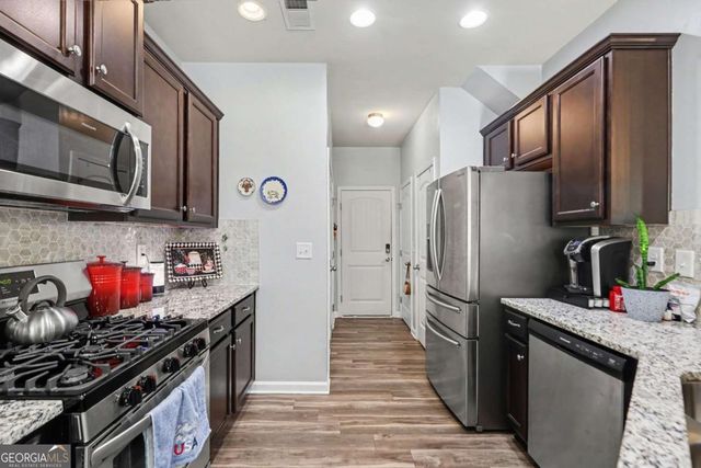 253 Merritt Circle, Newnan, GA 30263