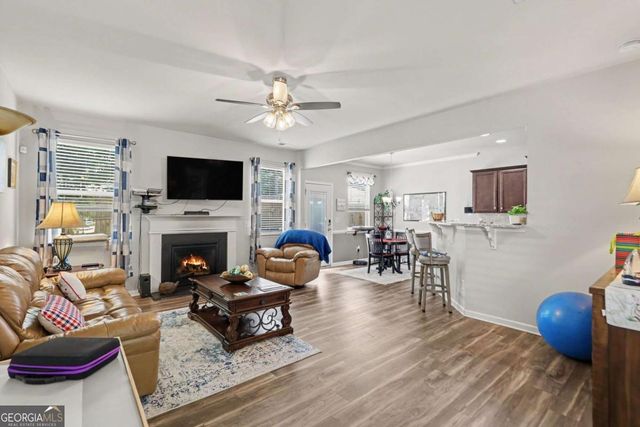 253 Merritt Circle, Newnan, GA 30263