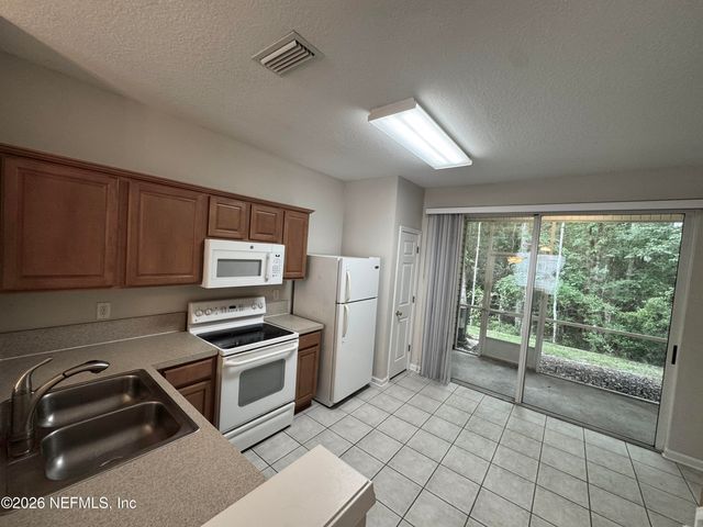 8428 THORNBUSH Court, Jacksonville, FL 32216
