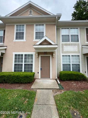 8428 THORNBUSH Court, Jacksonville, FL 32216