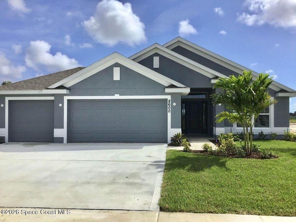 821 Airport Avenue SE, Palm Bay, FL 32909