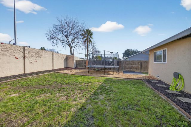 3237 Oriole, Antelope, CA 95843