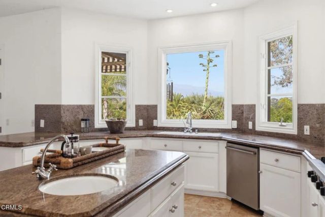 12986 Macdonald Drive, Ojai, CA 93023
