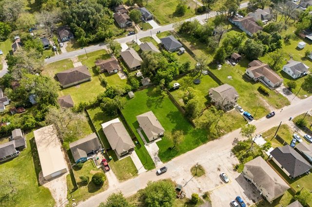 1708 Rosalee Street, La Marque, TX 77568