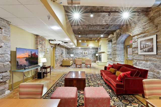 300 Wall Street 104, Saint Paul, MN 55101
