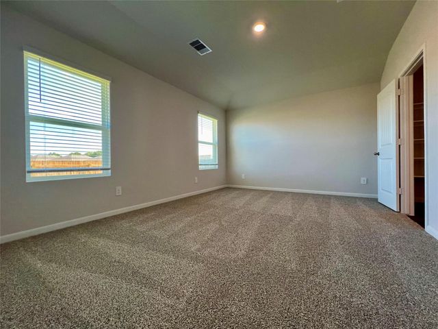 1314 Prescott PL, Lockhart, TX 78644