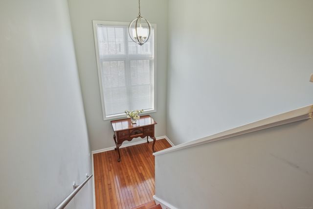 1406 Pinnacle Way 1406, Danbury, CT 06811