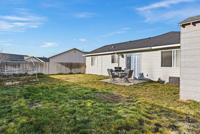 3114 Hyde St, Caldwell, ID 83605