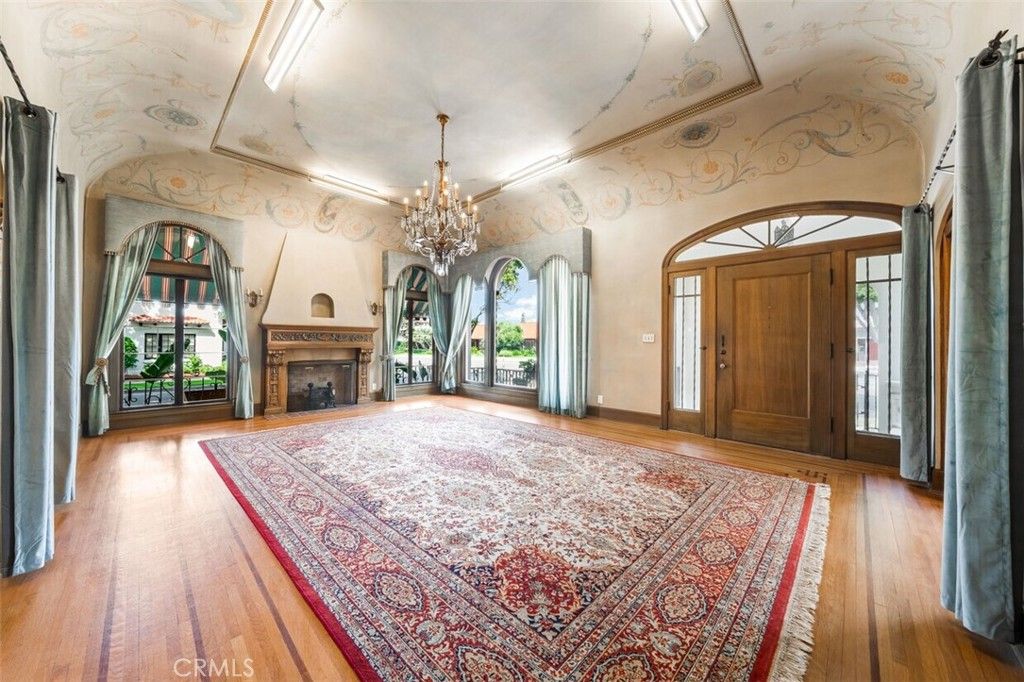 702 E Chapman, Orange, CA 92866 — photo 4