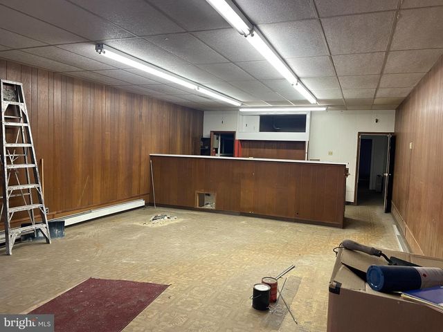 1715 OLD YORK RD, Abington, PA 19001