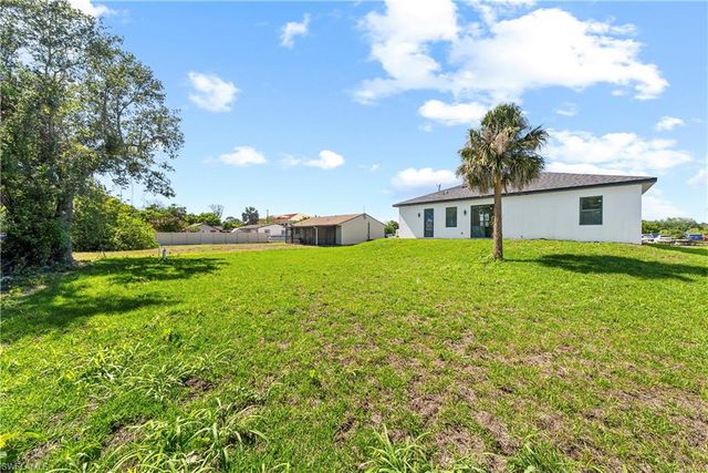 3415 4th ST W, Lehigh Acres, FL 33971