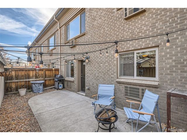 2460 W Caithness Pl 104, Denver, CO 80211