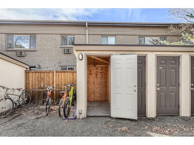 2460 W Caithness Pl 104, Denver, CO 80211