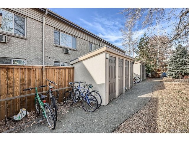 2460 W Caithness Pl 104, Denver, CO 80211