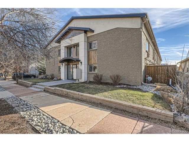 2460 W Caithness Pl 104, Denver, CO 80211