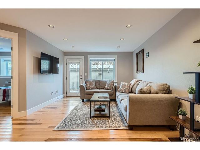 2460 W Caithness Pl 104, Denver, CO 80211