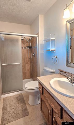 9802 23rd Street, Bellevue, NE 68123