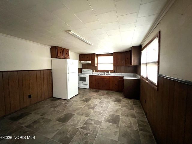 386 W Finley Street, Upper Sandusky, OH 43351