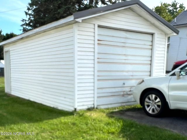 386 W Finley Street, Upper Sandusky, OH 43351