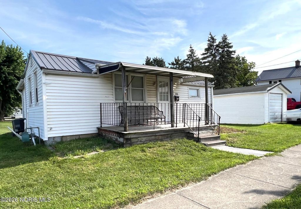386 W Finley Street, Upper Sandusky, OH 43351