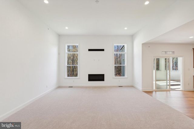 5397 RED OAK DR, Coopersburg, PA 18036