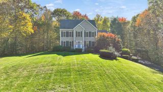 27 Revolutionary Lane, Nottingham, NH 03290