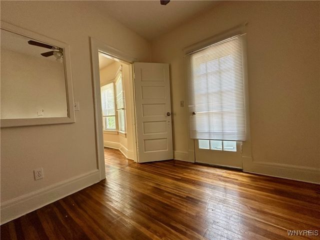 127 Hayden St, Buffalo, NY 14210