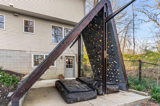 2721 Newman Road, West Lafayette, IN 47906