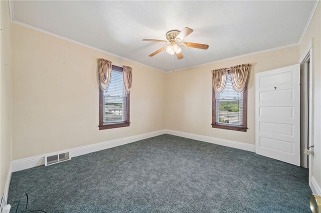 212 S 4th Street, Youngwood, PA 15697